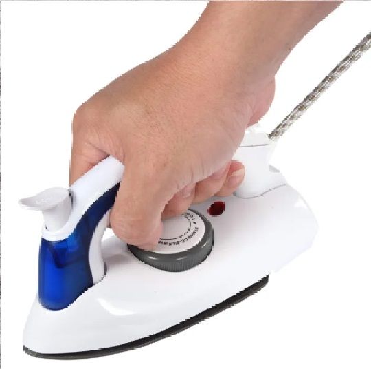 Foldable Steam Iron Lightweight Portable Mini Travel Steam Iron 700W